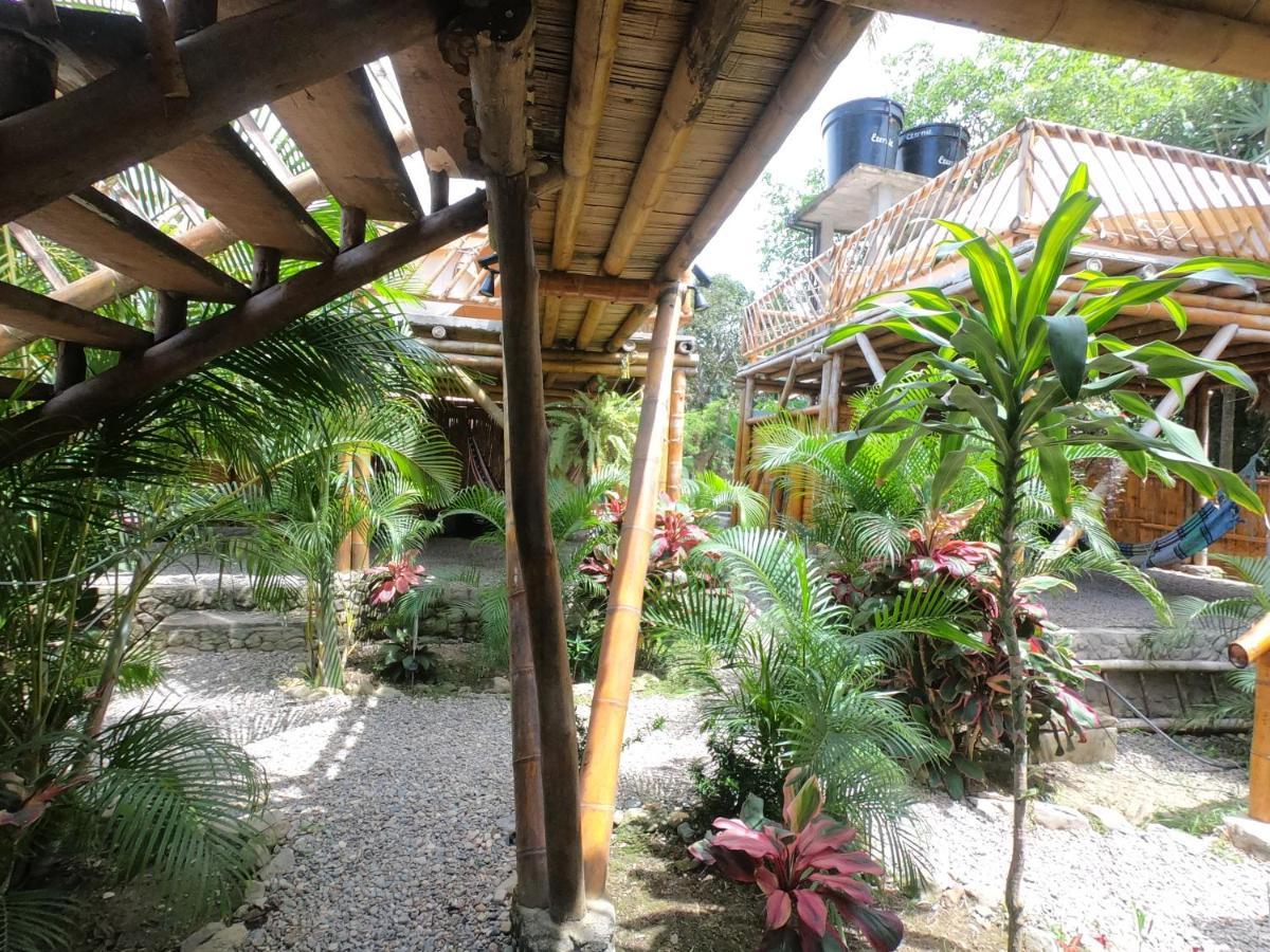 Glamping Due Amici Hotel ปาโลมิโน ภายนอก รูปภาพ