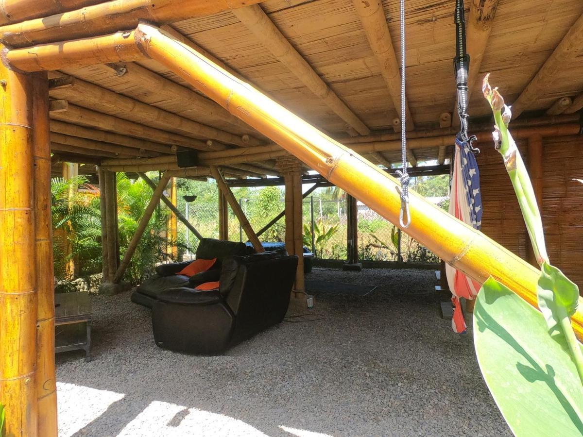 Glamping Due Amici Hotel ปาโลมิโน ภายนอก รูปภาพ
