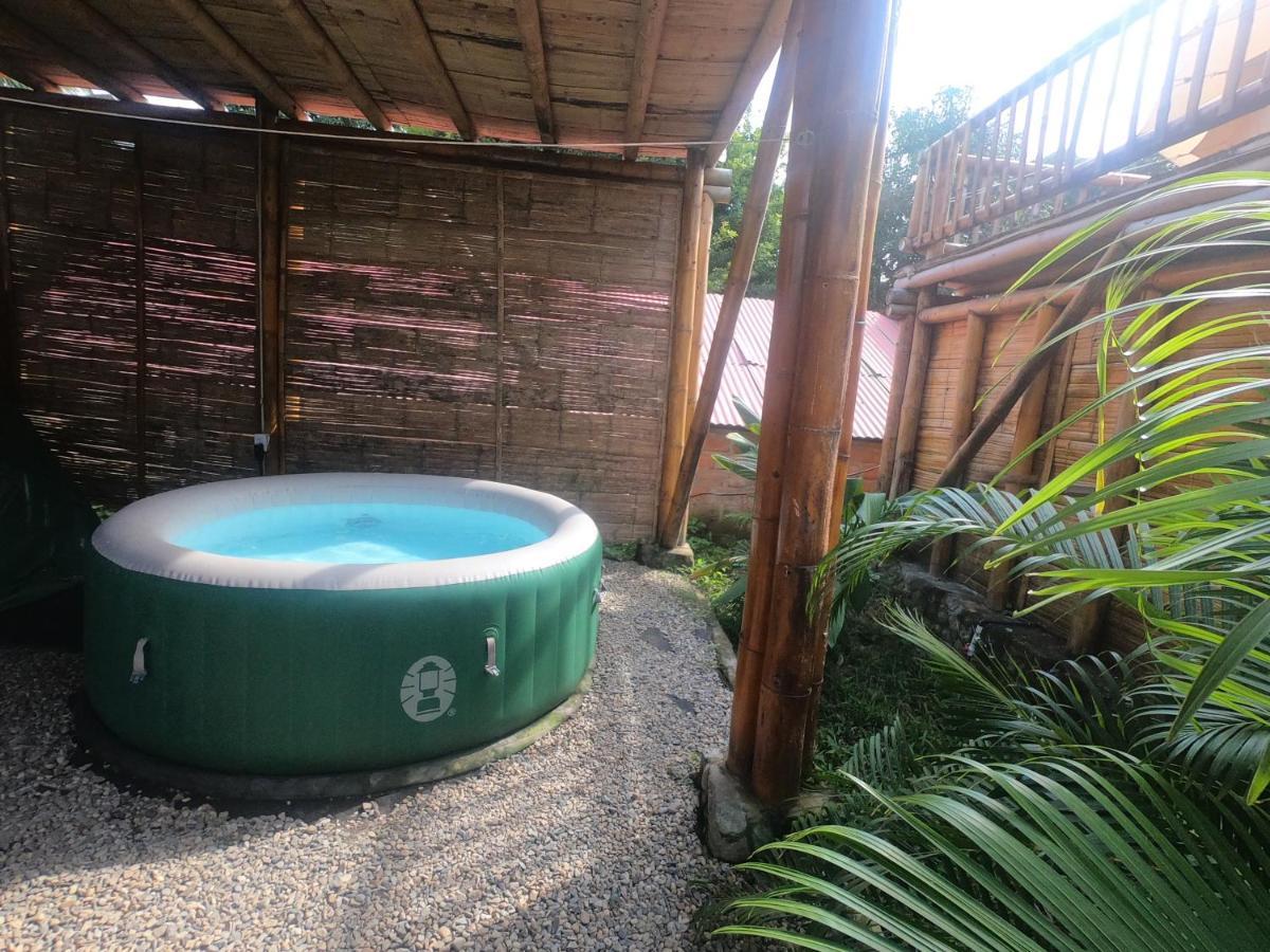 Glamping Due Amici Hotel ปาโลมิโน ภายนอก รูปภาพ