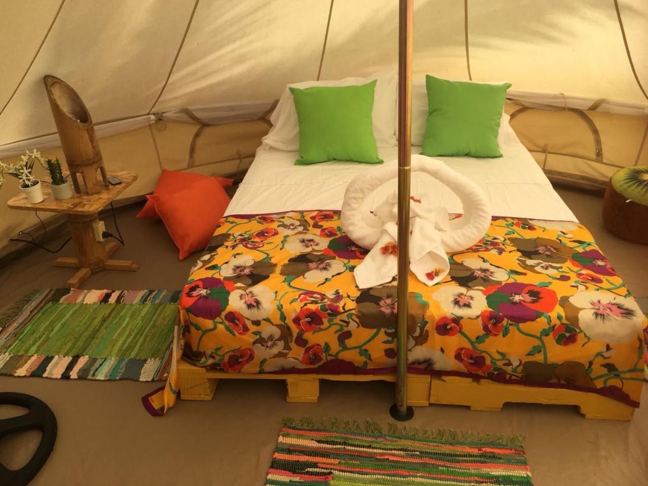 Glamping Due Amici Hotel ปาโลมิโน ภายนอก รูปภาพ